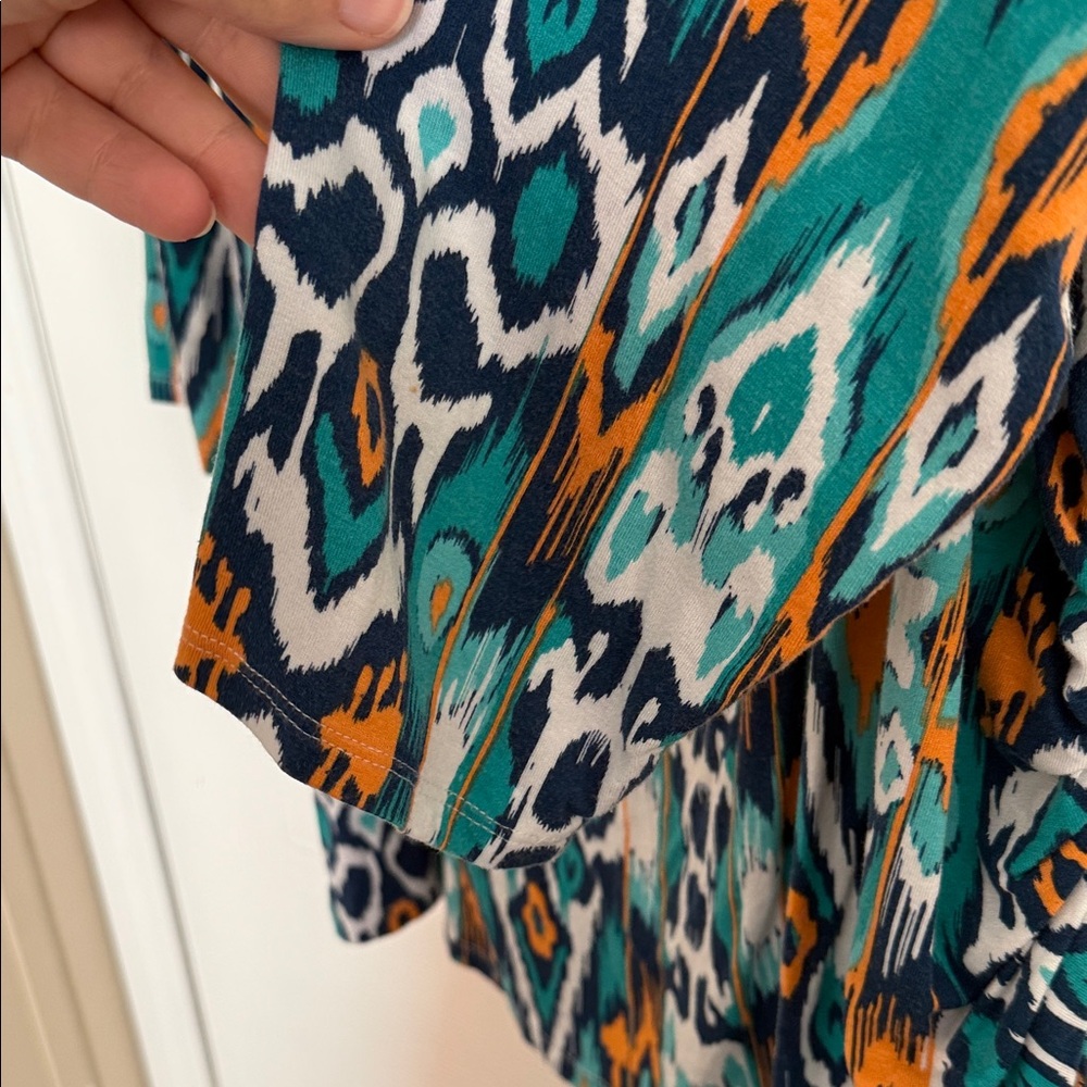 ⭐️Ruby Rd. Teal and Orange Patterned Top - Picture 5 of 6